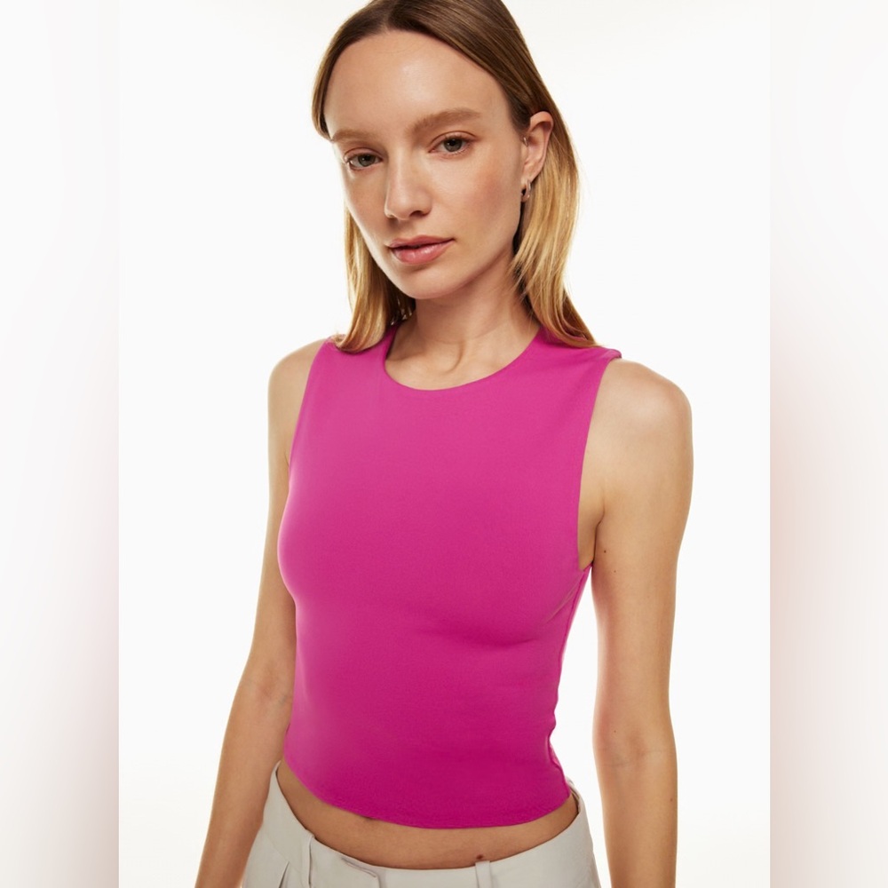Aritzia Babaton Contour Muscle Tank